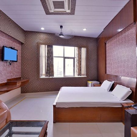 Rc Inn Sirsa Kültér fotó