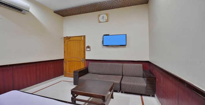 Rc Inn Sirsa Kültér fotó